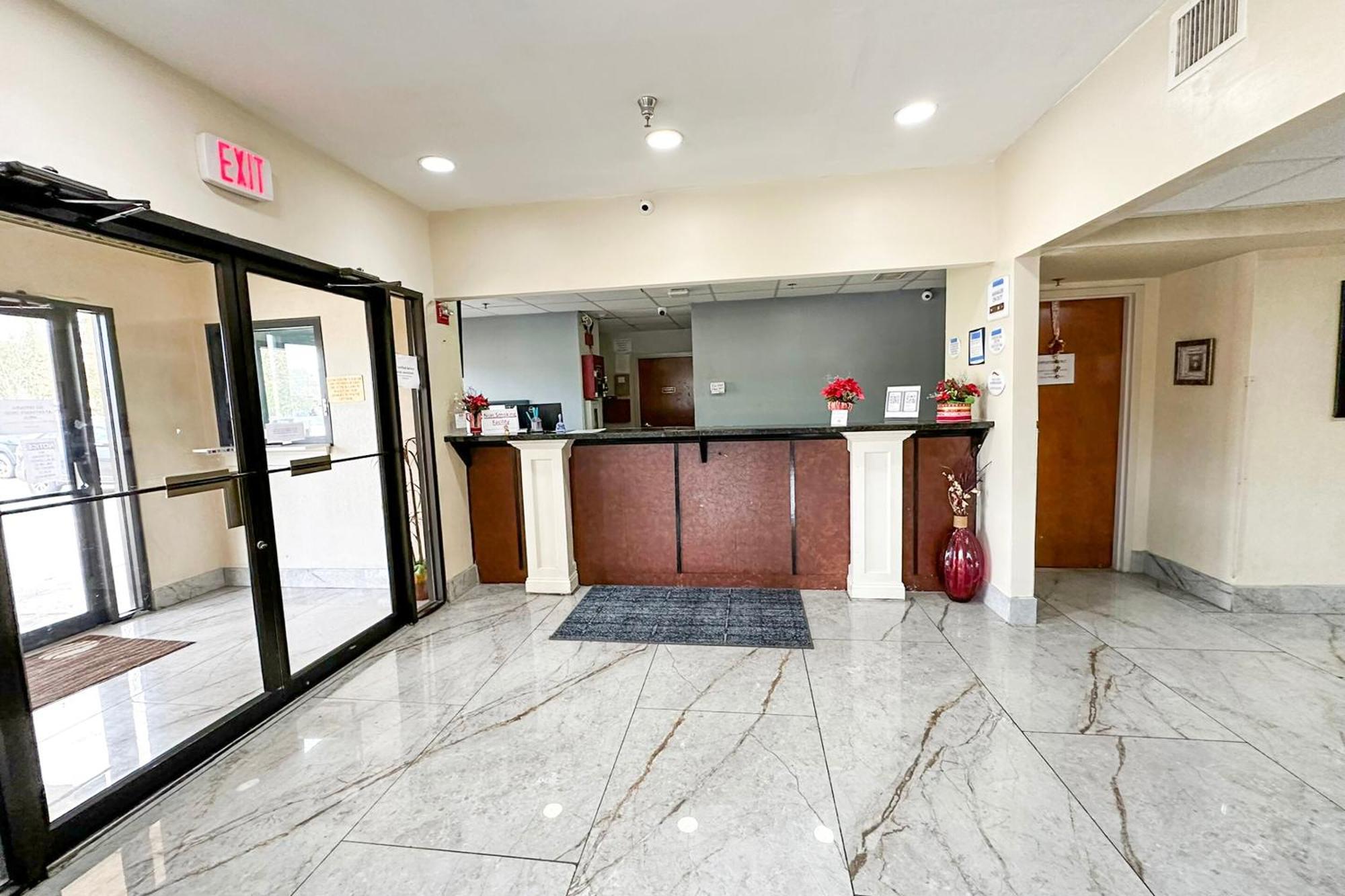 Oyo Hotel Rome West Ga Zewnętrze zdjęcie