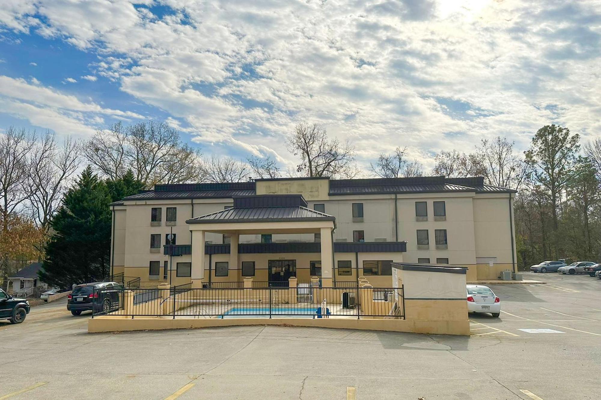 Oyo Hotel Rome West Ga Zewnętrze zdjęcie