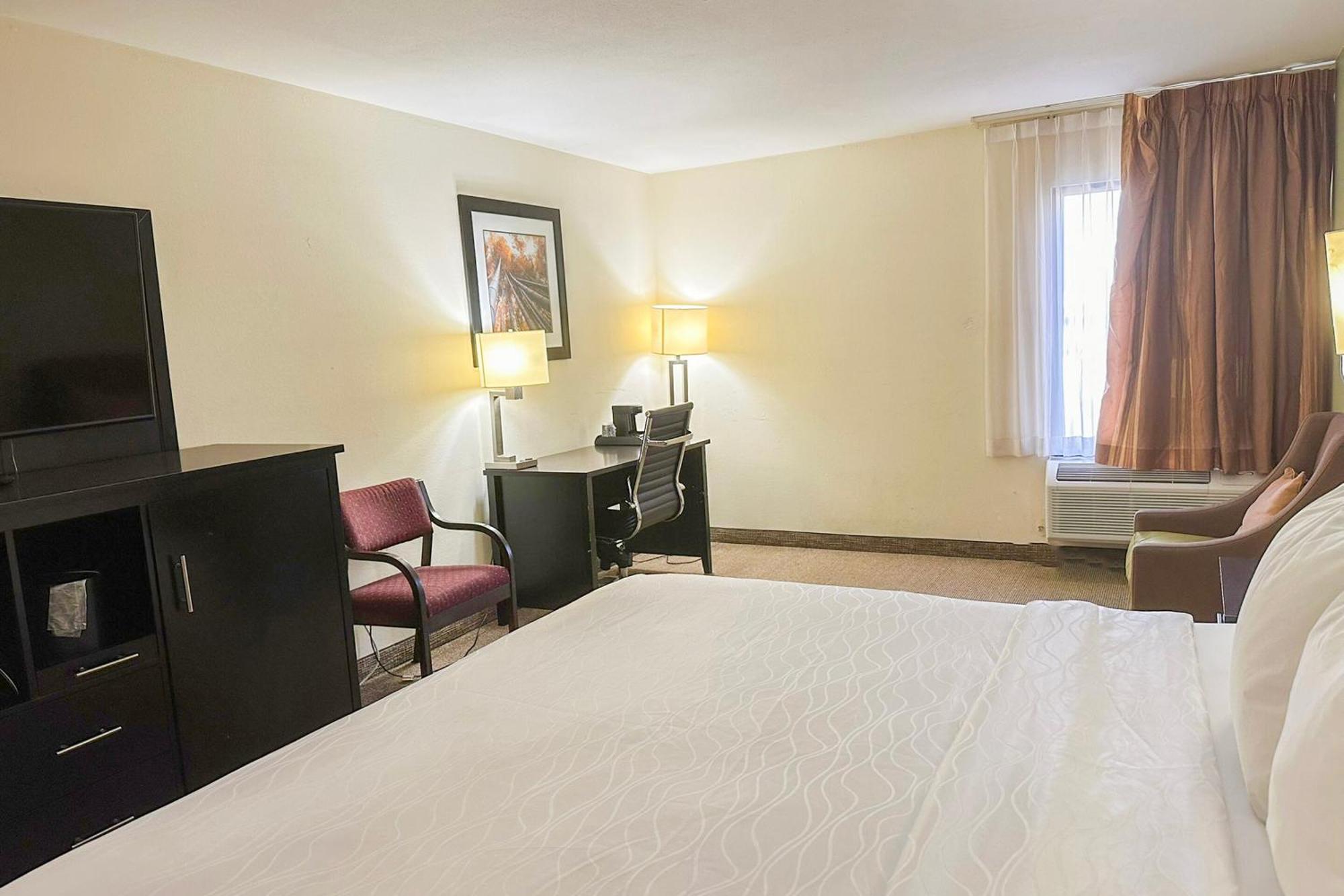 Oyo Hotel Rome West Ga Zewnętrze zdjęcie