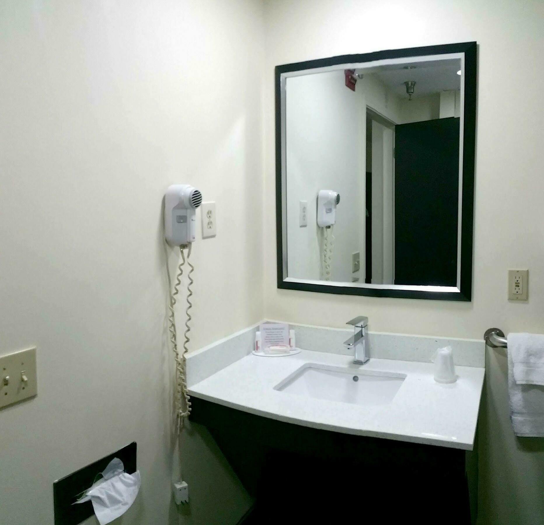 Oyo Hotel Rome West Ga Zewnętrze zdjęcie